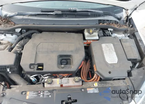 2012 Chevrolet Volt from USA, damaged, VIN 1G1RH6E42CU120550